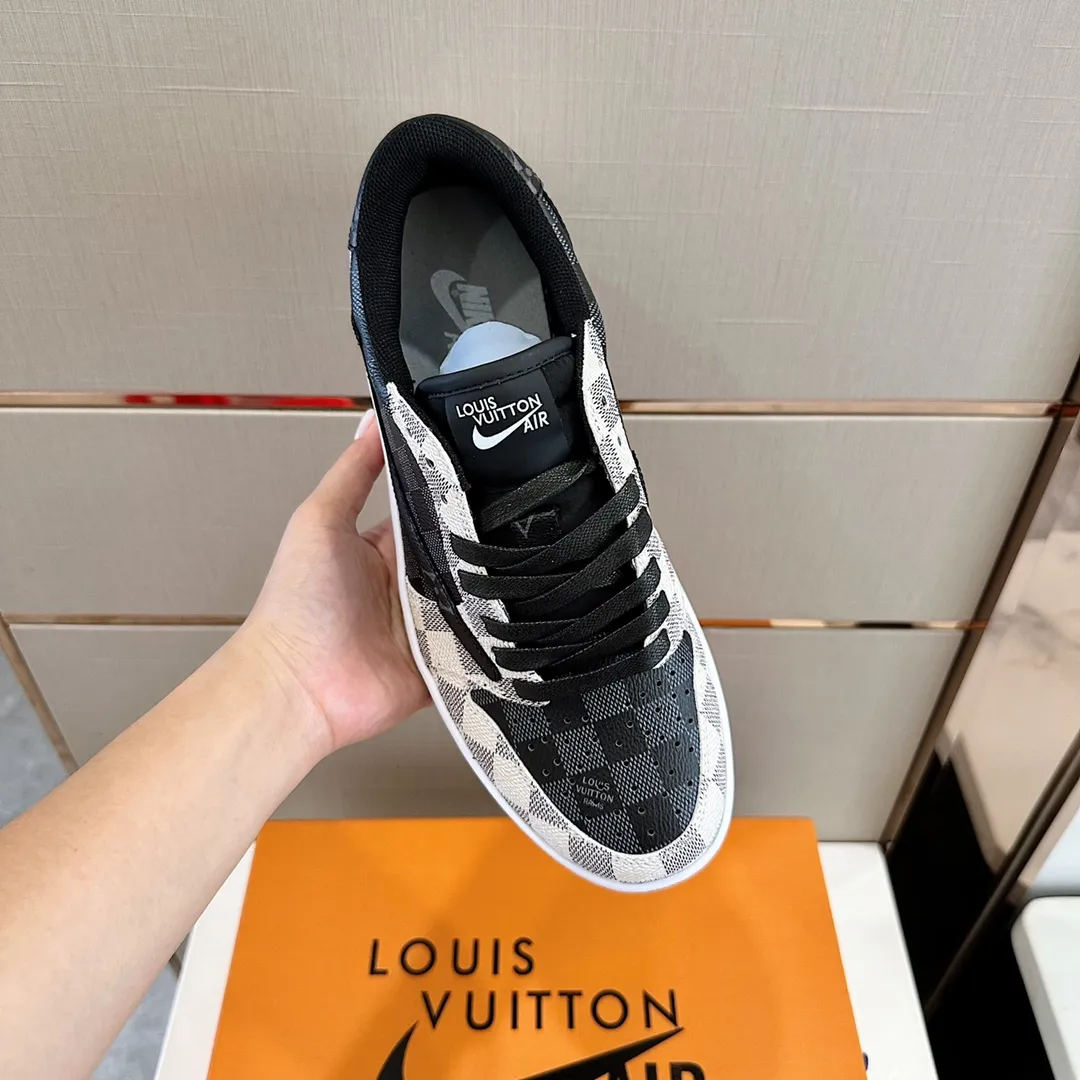 Men's shoes 💰p440 "*OUIS *UITTO* Nike" new original drawer box, co-branded low-top casual sneakers, this sneaker is completely made of denim canvas splicing leather, decorated with Louis Vuitton's iconic monogram and Damierl pattern with natural cowhide piping. The upper of this shoe combines LV’s most classic Monogram and Damier elements, giving it a sense of luxury and recognition! Size: 38-45